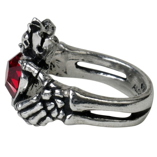 ALCHEMY GOTHIC Bague ‘Claddagh By Night’ grande surprise 4
