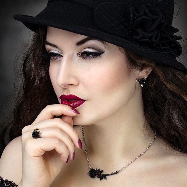 ALCHEMY GOTHIC Bague ‘Token Of Love’ Paris 6