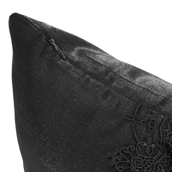 DEVIL FASHION Coussin Gothique ‘Cross-Shaped’ Noir Et Rouge pas cher 8