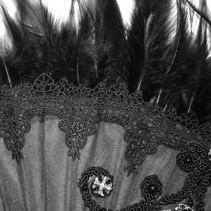 DEVIL FASHION Éventail ‘Drocku’ Noir Avec Plumes grande marque pas cher 47