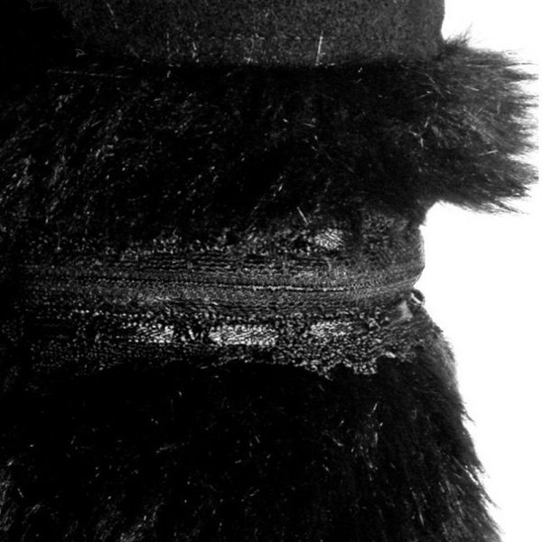 Pyon Pyon Manteau Gothic Lolita à Capuche ‘Dolly’ Noir à prix très bas 10