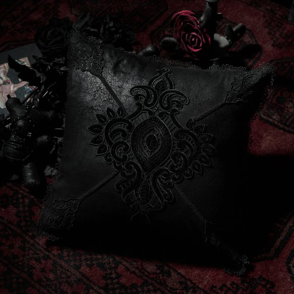 Meilleur Prix PUNK RAVE Taie D’Oreiller Décorative ‘Gothic Cozy’ Noire 11